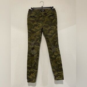 Judy Blue Camouflage Jeans